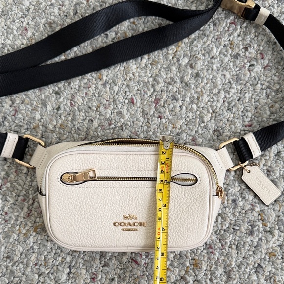 Coach Ivory Belt Bag with Black Strap - Picture 8 of 9
